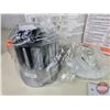 Image 2 : HALO LED Pot Lights (3) (6") (in Boxes) (Each Box Measures: 9"H x 10-1/2"W x 10-1/2"D)