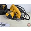 Image 4 : DEWALT Circular Saw (7-1/4") (with Tool Bag)