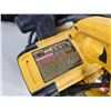 Image 5 : DEWALT Circular Saw (7-1/4") (with Tool Bag)