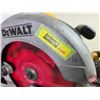 Image 8 : DEWALT Circular Saw (7-1/4") (with Tool Bag)