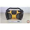 Image 1 : DEWALT Job Site Radio (No Battery) (Can be Corded or Cordless) (Measures: 11-1/2"H x 16"W x 10"D)