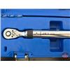 Image 2 : JET 3/8" Drive Torque Wrench 15-77 Foot LBS (w/Case) (Case Measures: 2-1/2"H x 18"W x 5"D)