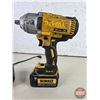 Image 2 : DEWALT 1/2" Drive Impact Gun w/Battery & Charger