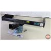 Image 2 : CURT Truck/Trailer Hitch (38"W)