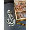 Image 2 : Jewelry Box w/Jewelry Contents