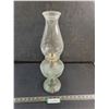 Image 1 : Vintage Oil Lamp - 18.5" High - PICK UP