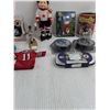 Image 3 : Assorted NHL/NFL/MLB/Team Canada Memorabilia