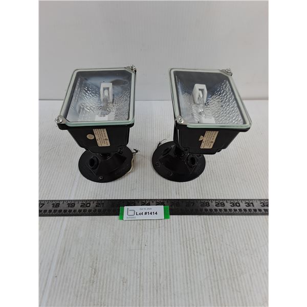 (2) Halogen Outdoor Lights - Untested