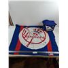 Image 1 : New York Yankees Banner/Flag - 56" x 35", Insulated Tote