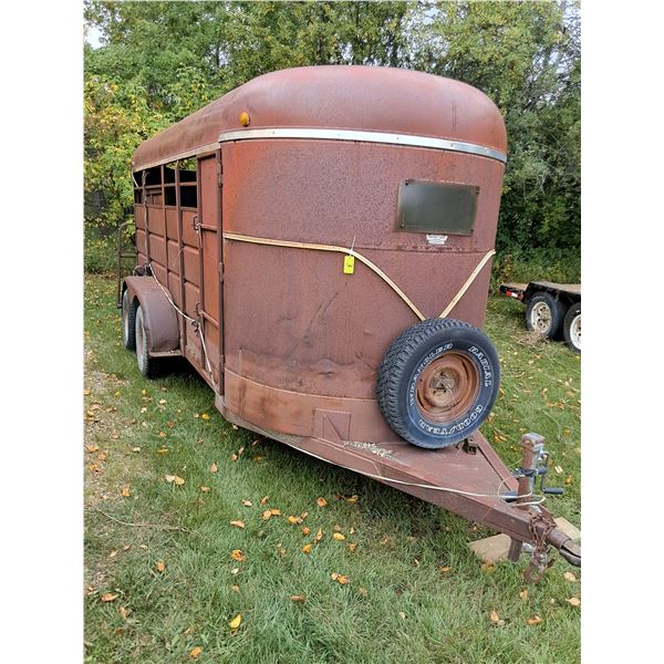 Lee-Line 16' Horse/Stock Trailer