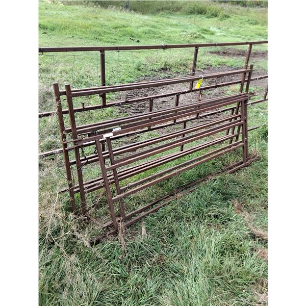 Hay Feeder Station (for Sheep) - 6.5' x 6.5' x 40" - Unassembled