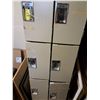 Image 2 : Metal Gym Locker w/6 Stalls - 6' x 23" x 20"