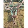 Image 8 : JD 1610, approx. 40 ft chisel plow, was part of a 665 air seeder, rear hitch not included