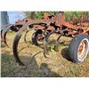 Image 3 : IH 55, approx. 7 ft chisel plow