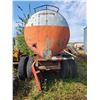 Image 5 : 1974 IH Freestar 2010 tandem axle, 478 V8, 5&4 transmission, no brakes, approx. 2000-gal water tank,
