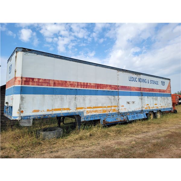 1977 Kentucky furniture trailer, approx. 45 ft, tandem axle, air ride, 8.25 tires, brakes disconnect