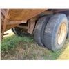 Image 3 : Approx. 1979 Doepker, 32 ft lead grain trailer c/w steel lids, 11x22.5 rubber SN. GR22079
