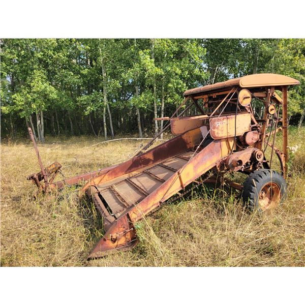 Allis-Chalmers roto baler