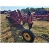 Image 3 : Massey Ferguson 880, 8 btm plow, 18 inch ,auto reset, spring trip coltors, very good condition