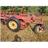 Image 5 : Massey Ferguson 880, 8 btm plow, 18 inch ,auto reset, spring trip coltors, very good condition