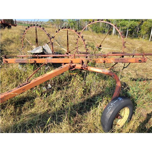 Farm Hand wheel hay rake