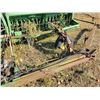 Image 10 : JD 9350 Press drills, factory transport 30 ft, hoe openers, rubber packers. Was bought & never used,