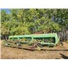 Image 3 : JD 9350 Press drills, factory transport 30 ft, hoe openers, rubber packers. Was bought & never used,