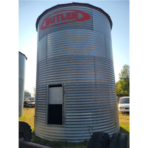 Butler, 5-ring grainary, Approx. 2300 Bu, no floor, door parts included