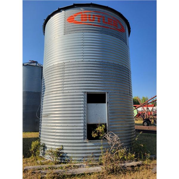 Butler, 5-ring grainary, Approx. 2300 Bu, no floor