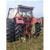Image 4 : IH 856XL Front wheel assist tractor, was running, has trans issues c/w 2nd rear dual, SN. D030292D00