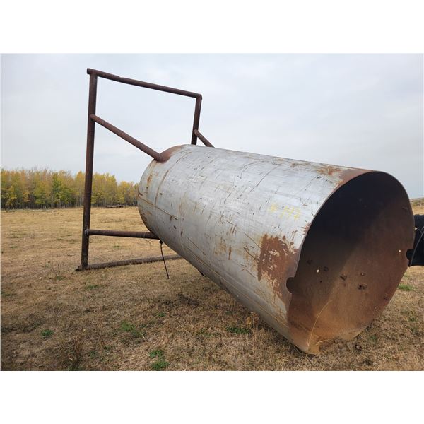 6 ft x12 ft Grain hopper on legs, approx. 5 1/2 ft clearance on btm, approx. 250 Bu