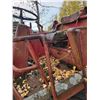 Image 11 : Massey-Harris Super 92 combine c/w scrap metal, sold as is