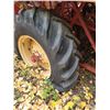 Image 9 : Massey-Harris Super 92 combine c/w scrap metal, sold as is