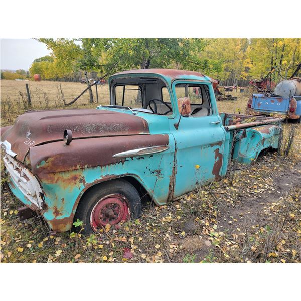 Chev 1300 pickup truck, model 1324, SN. 71324609831, sold for parts
