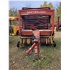 Image 2 : New Holland 851 round baler, sold for parts