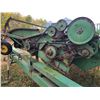 Image 10 : JD 6601 combine, sold for parts