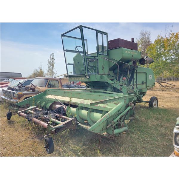 JD 95 combine, sold for parts