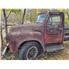 Image 2 : Approx. 1954 IH S180 Truck, 6 cyl. 5 spd & 2 spd axle, SN. S1844477C sold for parts only