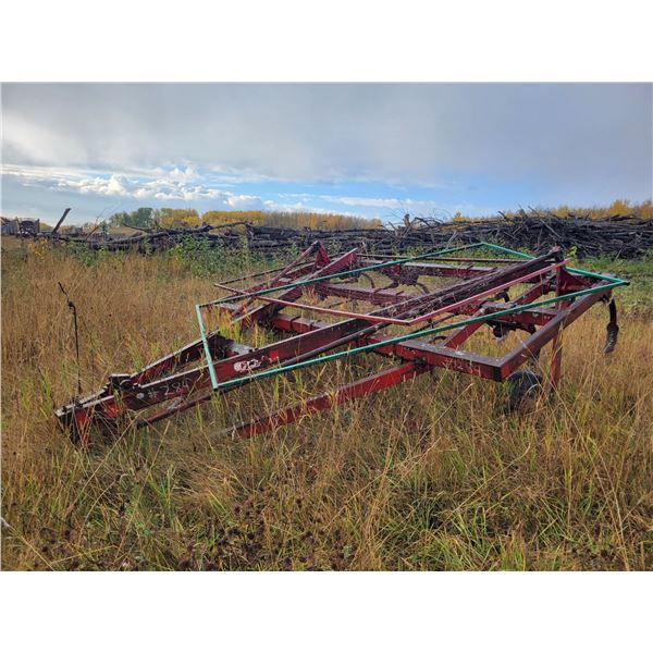 Killberry chisel plow, 11 ft