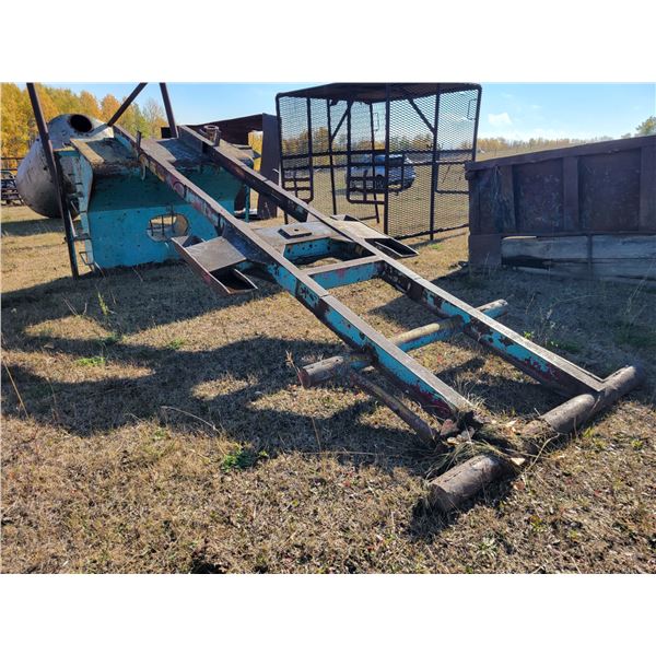 Misc. truck deck, was used as a cattle scratcher