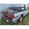 Image 2 : 1988 Chev 2500, 4x4 pick up truck c/w 6.2L diesel engine, 4 spd, sold for parts