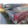 Image 4 : 1988 Chev 2500, 4x4 pick up truck c/w 6.2L diesel engine, 4 spd, sold for parts