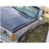 Image 5 : 1988 Chev 2500, 4x4 pick up truck c/w 6.2L diesel engine, 4 spd, sold for parts