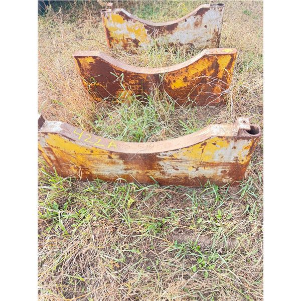 Heavy metal tank cradle