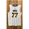 Image 2 : COA CERTIFIED LUKA DONCIC SIGNED JERSEY