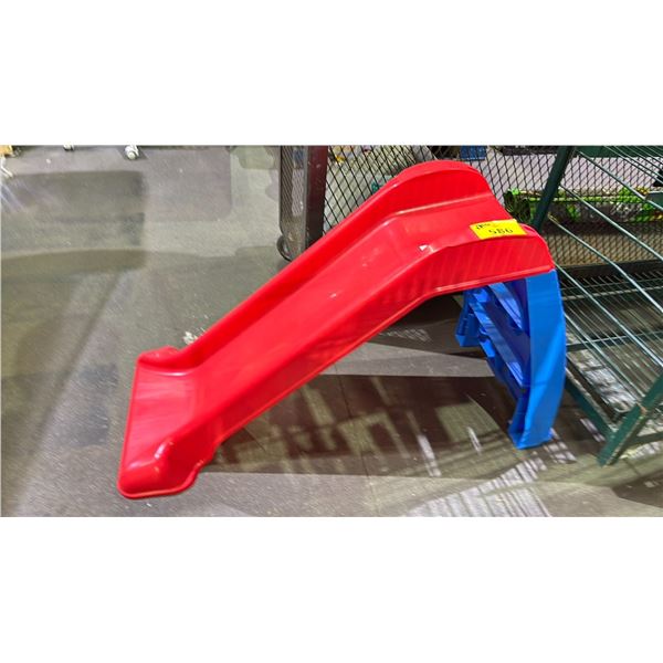26" TALL PLASTIC SLIDE