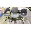 Image 1 : 3 ASSORTED OFFICE CHAIRS