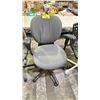 Image 3 : 3 ASSORTED OFFICE CHAIRS