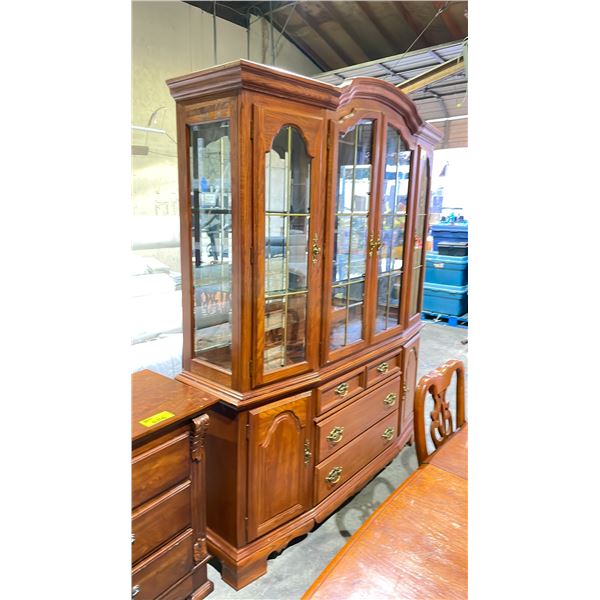 AMERICAN DREW WOODEN BUFFET WITH HUTCH APPROXIMATELY 84"T X 66"W X 16"T