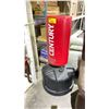 Image 1 : CENTURY WAVEMASTER FREE STANDING PUNCHING BAG